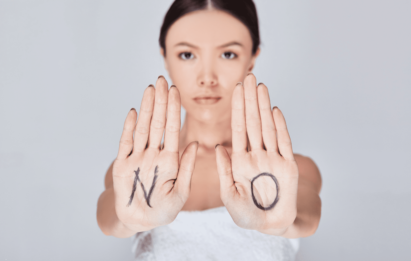 CFM pede Banimento do PMMA para Procedimentos Estéticos: Entenda os Riscos