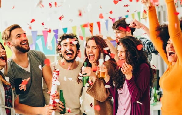 Uso recreativo de drogas no Carnaval: o que médicos precisam reconhecer rapidamente